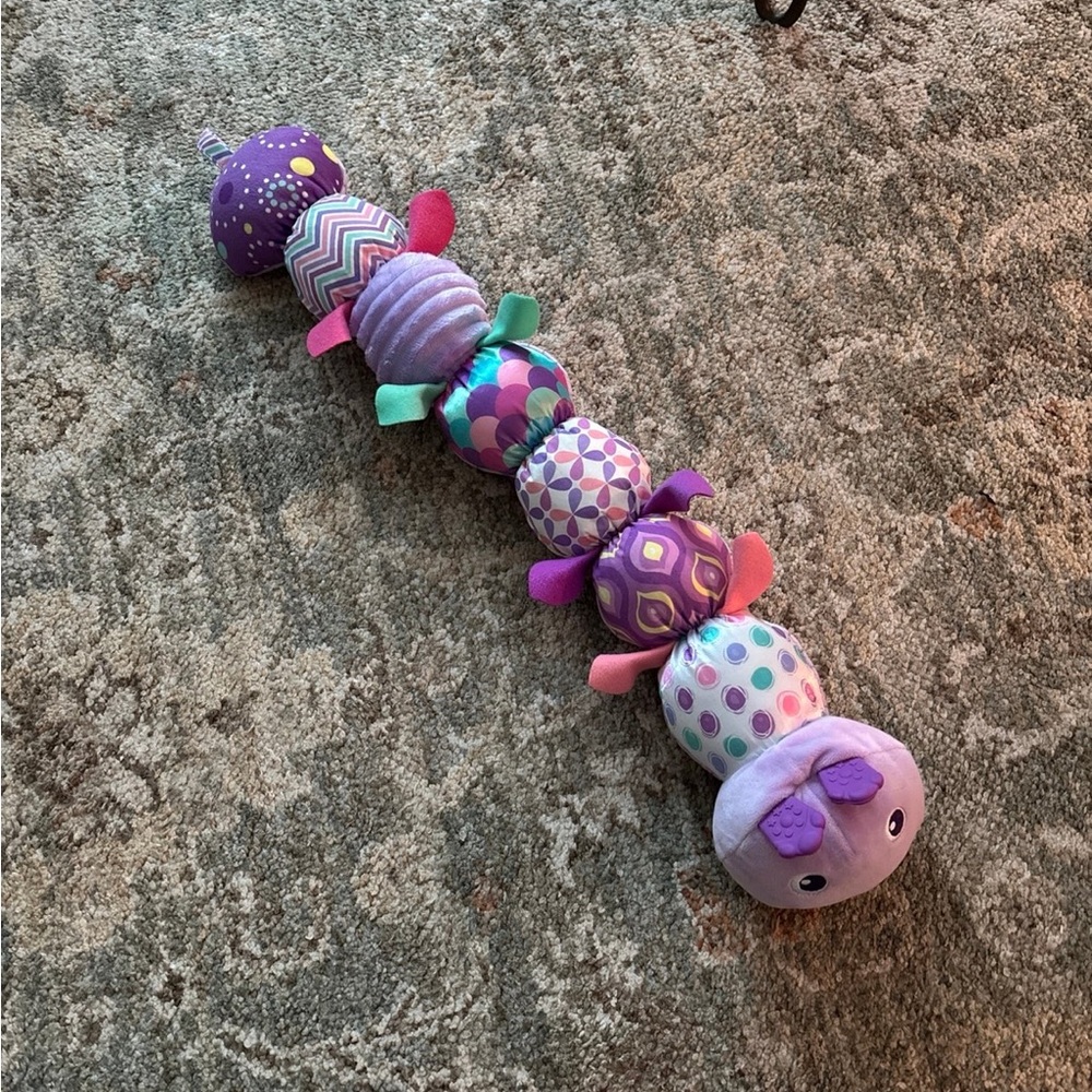 Sumo baby Catepillar